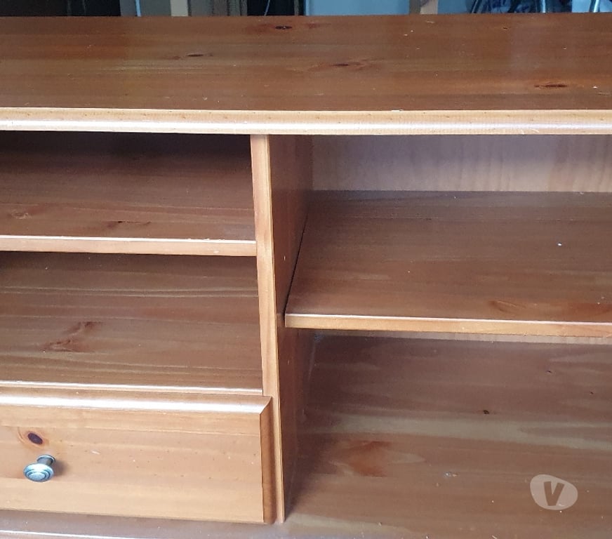 Furniture East London Highams Park Station - East London - Photos for Solid wood tv unit with drawer and glass door