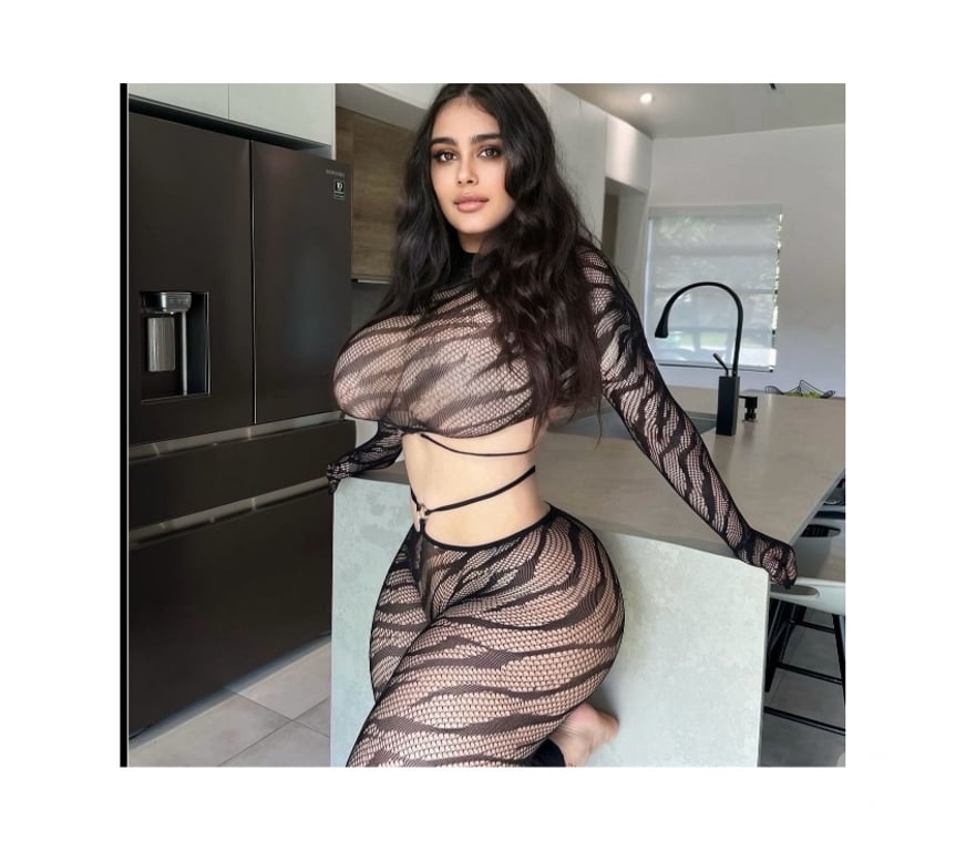 Escorts East London East Ham Station - East London - Photos for ๐YOUNG & BEAUTIFUL- NEW IN TOWN ๐ CALL ME
