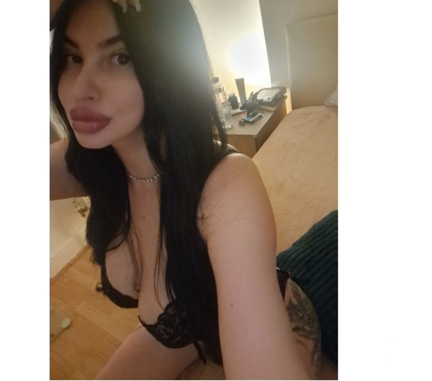 Escorts Buckinghamshire Milton Keynes - Photos for Morena NEW girl 🔥party girl🔥incall outcall🫦