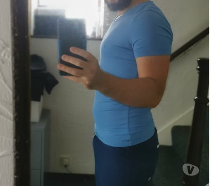 adult personals Battersea South West London - Photos for Man looking for a good time( single women only !)
