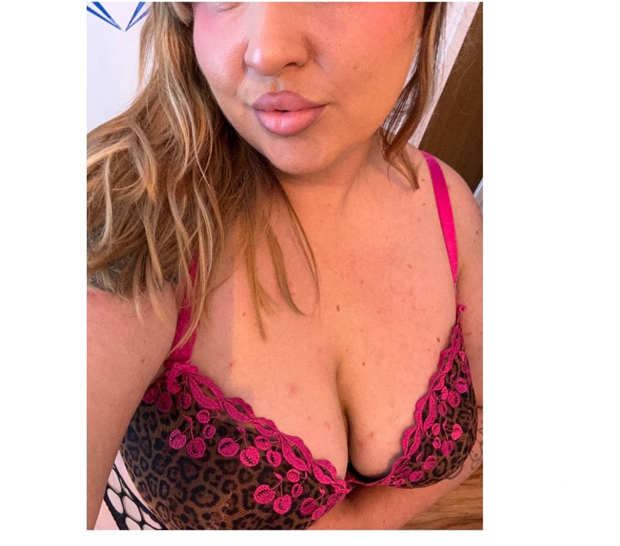 Escorts Derbyshire Derby - Photos for BRITISH BBW CHELSEA BACK IN TOWN 💕