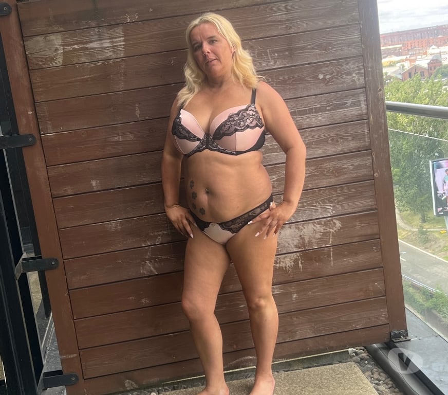 Escorts Merseyside Liverpool - Photos for Scousegirl247💋