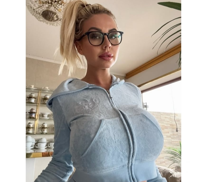 Escorts Belfast Ormeau - Belfast - Photos for KATE– Bad Intentions in a Perfect Body PARTY GIRL