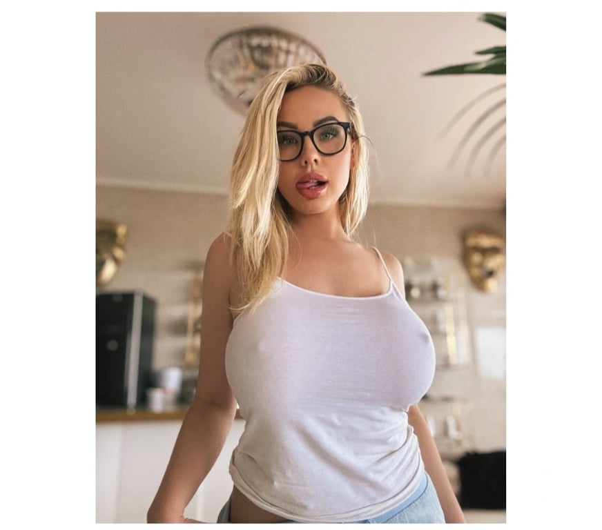 Escorts Belfast Ormeau - Belfast - Photos for KATE– Bad Intentions in a Perfect Body PARTY GIRL