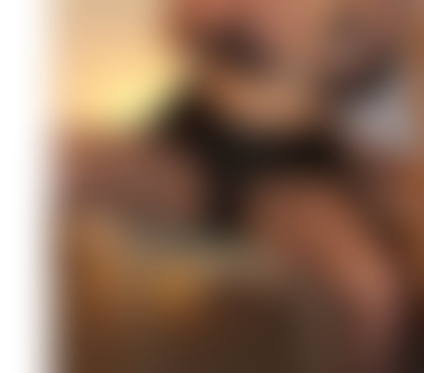 Escorts Wokingham Woosehill - Wokingham - Photos for British Busty Filthy Milf 1 Week only don’t miss me !