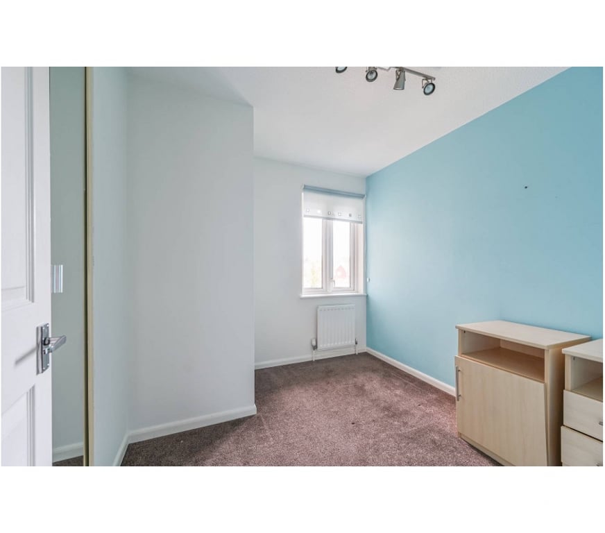 Property to Rent North West London Harrow - Photos for Warm & Cosy 2 Bed Flat