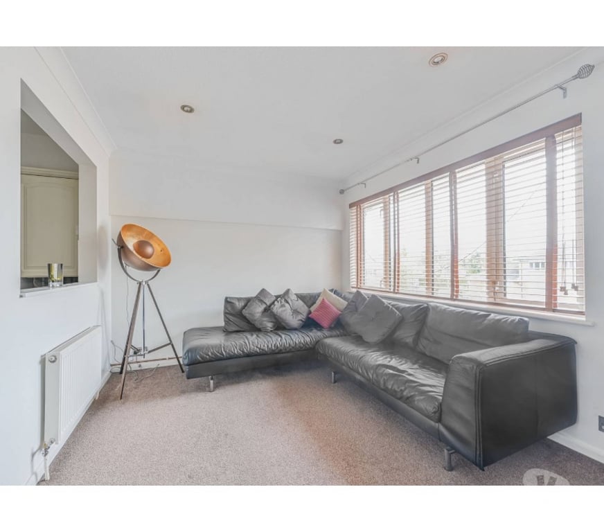 Property to Rent North West London Harrow - Photos for Warm & Cosy 2 Bed Flat