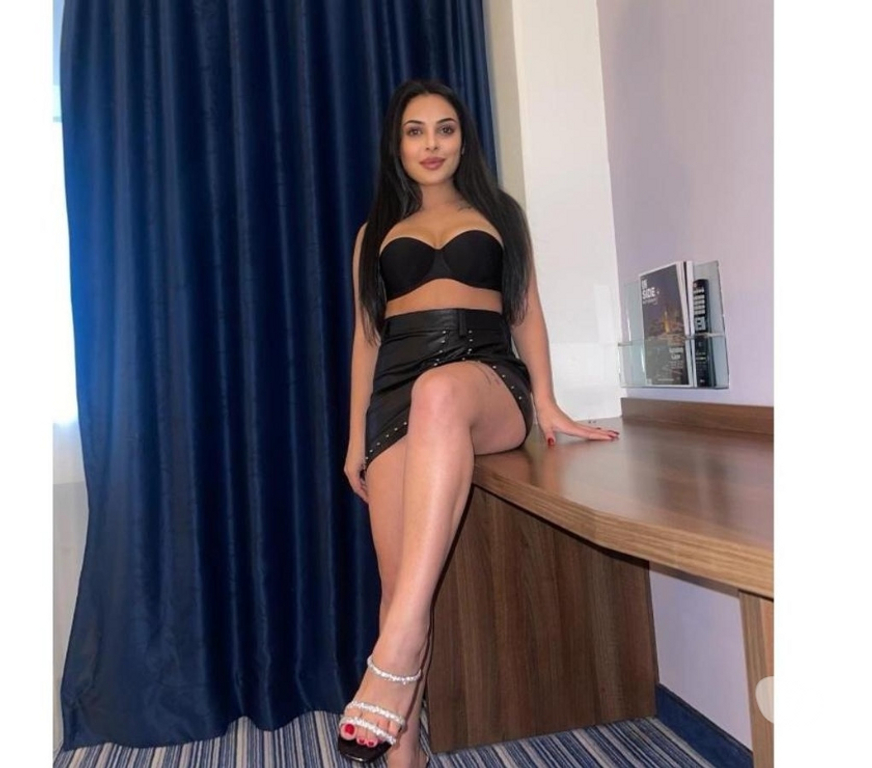 Escorts Belfast Ormeau - Belfast - Photos for 🍒naughty Elly 🪩 🔝hottest🍒red hot🔝🔞party