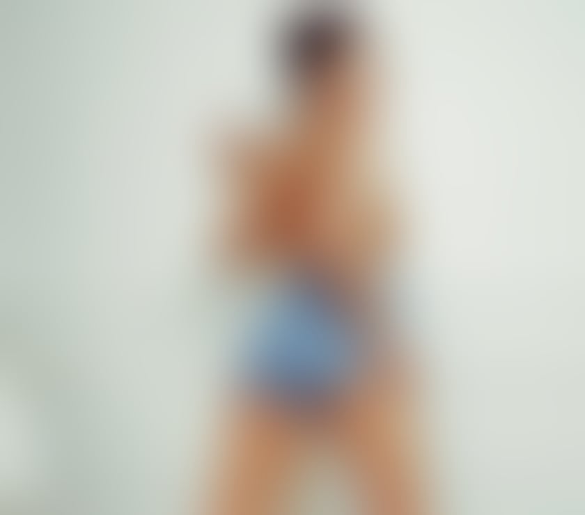 Escorts Belfast Belfast City Centre (South) - Belfast - Photos for NEW KRYSTAL 🔝Sneak Away So We Can Play!!🔞❤️