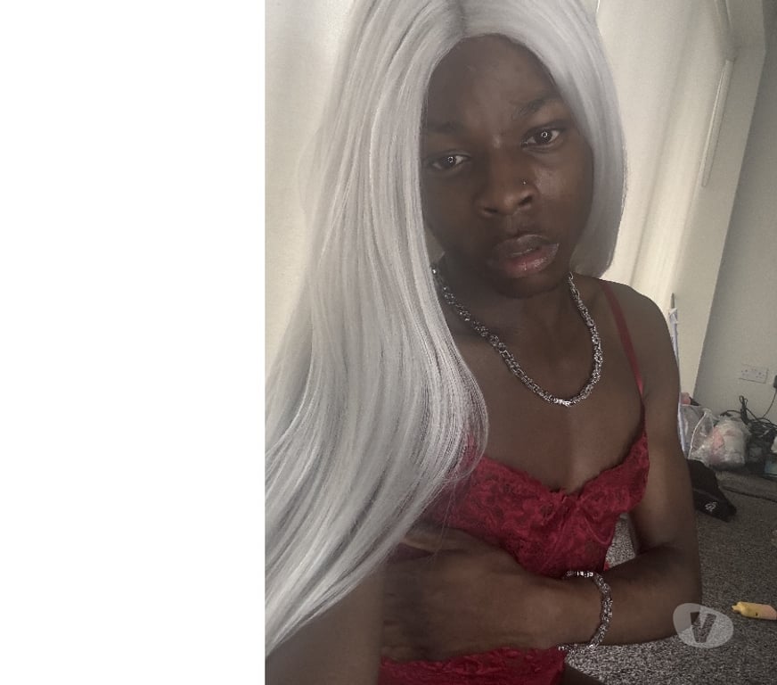 Gay massage North London Southgate - North London - Photos for Petite discreet FemBoy AVAILABLE (+44 7367 543913)