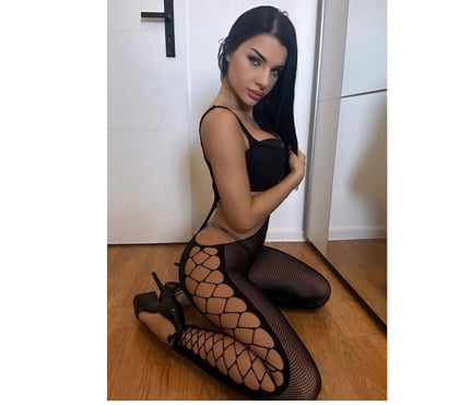  Escorts Wembley Park North West London - Photos for ♥️♥️♥️Party♥️Together♥️♥️♥️