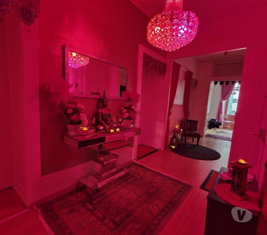 Escorts South West London Clapham Junction Station - South West London - Photos for MASSAGE BODY TO BODY B2B TANTRIC MASSAGE