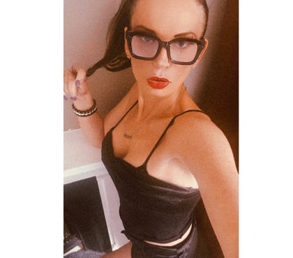 Escorts Mayfair Central London - Photos for British and English MILF, 45 - Yes! Your dream came true