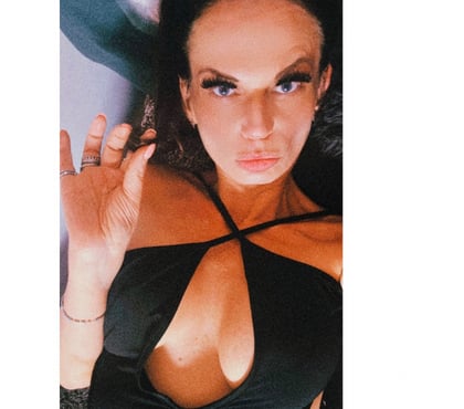 Escorts Mayfair Central London - Photos for British and English MILF, 45 - look no further, boys.