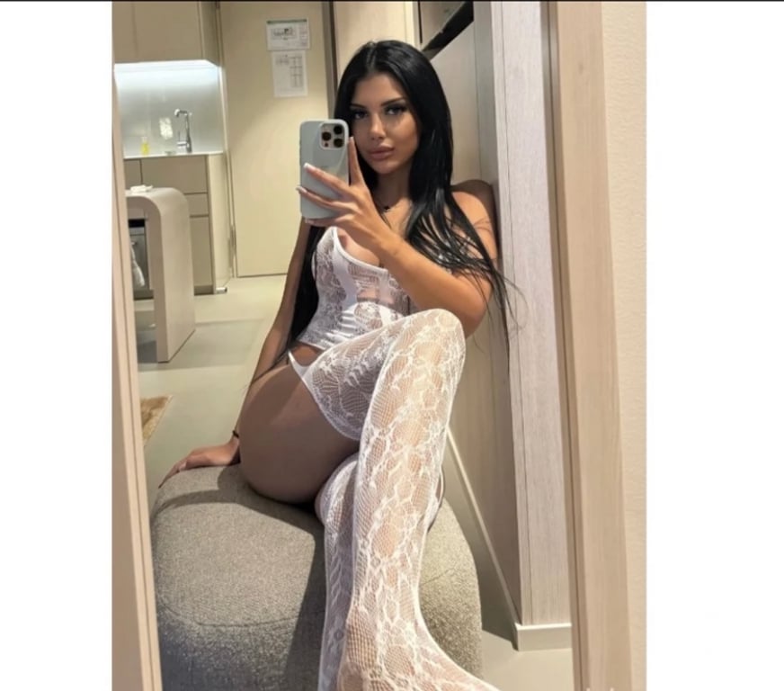 Escorts Hampshire Southampton - Photos for new lady in town Kiara ❤️PARTY Girl