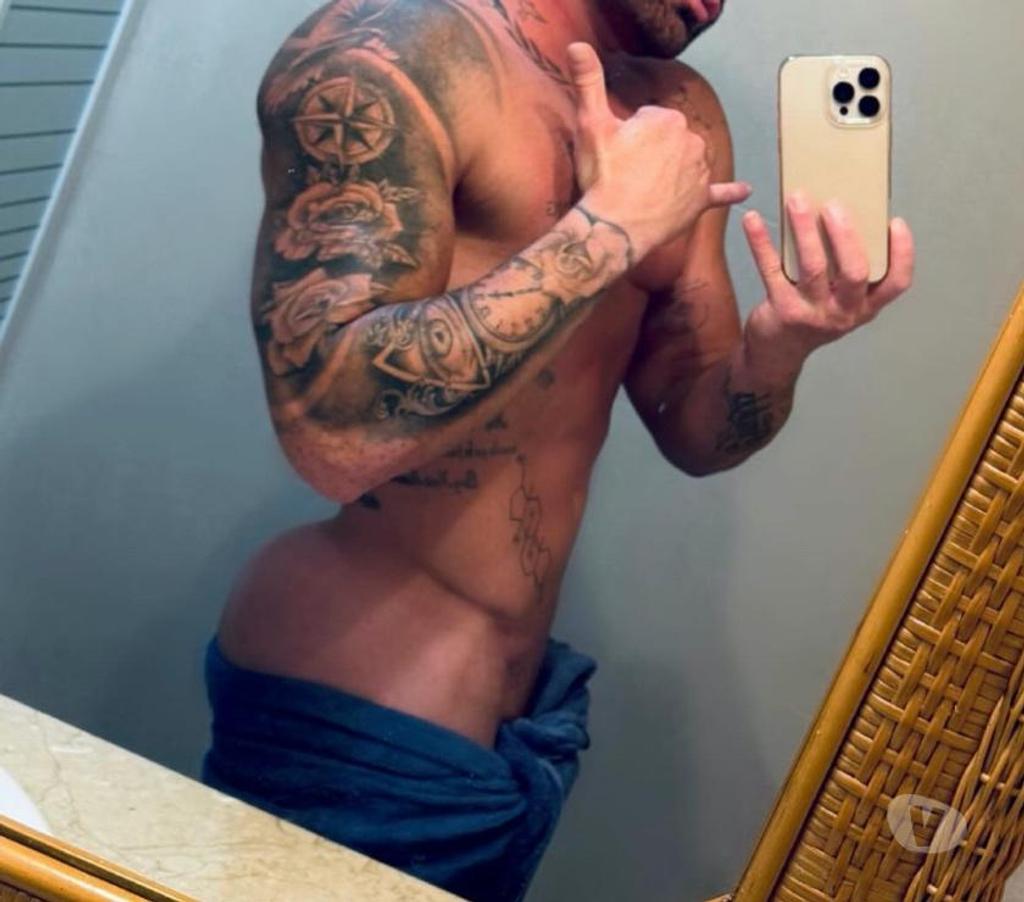 Gay massage Reading Reading Town Centre - Reading - Photos for Latino Discreet XL BIG AND MUSCLE