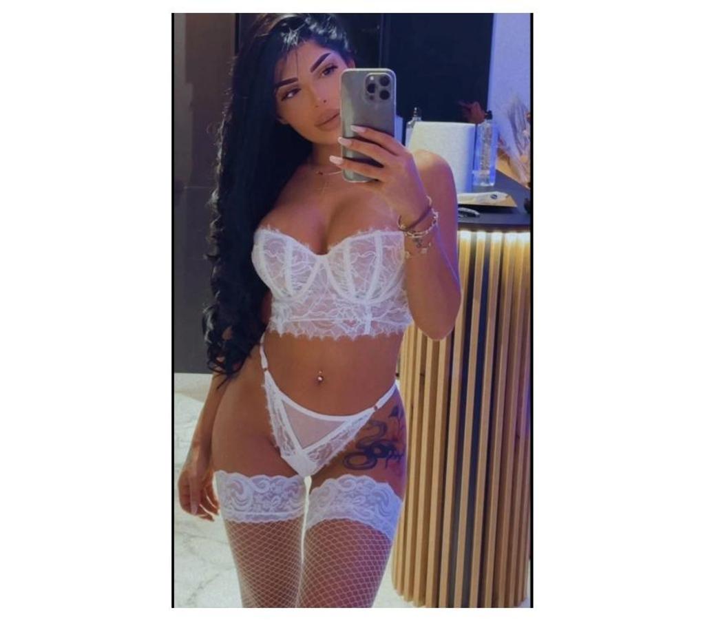 Escorts Bracknell Forest Amen Corner - Bracknell Forest - Photos for 🔥FRANCESCA🔥SWEET TIME HERE 💯YOUR P🅰️RTY GIRL