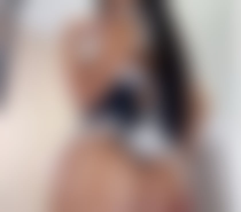 Escorts Slough Town Centre Slough - Photos for Hot girl slim in Slough full service 24 7