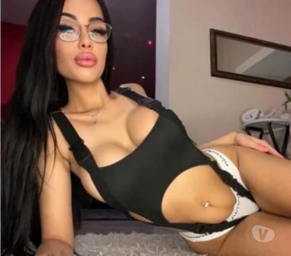 Escorts Slough Town Centre Slough - Photos for Hot girl slim in Slough full service 24 7