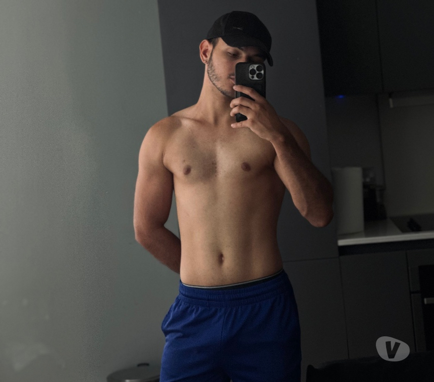 Gay massage South East London New Cross - South East London - Photos for Young and Sensual Brazilian