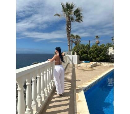Escorts Liverpool Street Central London - Photos for Naughty Annabel around Liv Street