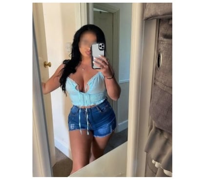 Escorts Aberdeen City Centre Aberdeen - Photos for 💜Selena best💜 girl in town💜💯strap on💜toys💜