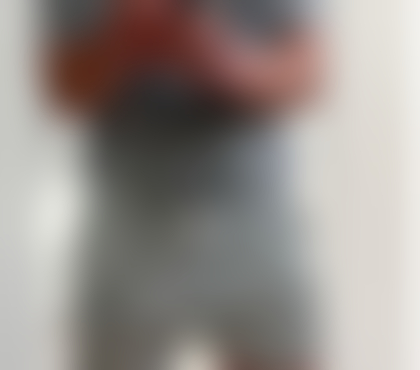 Escorts West Yorkshire Leeds - Photos for Ladies only. Exclusive male massage.