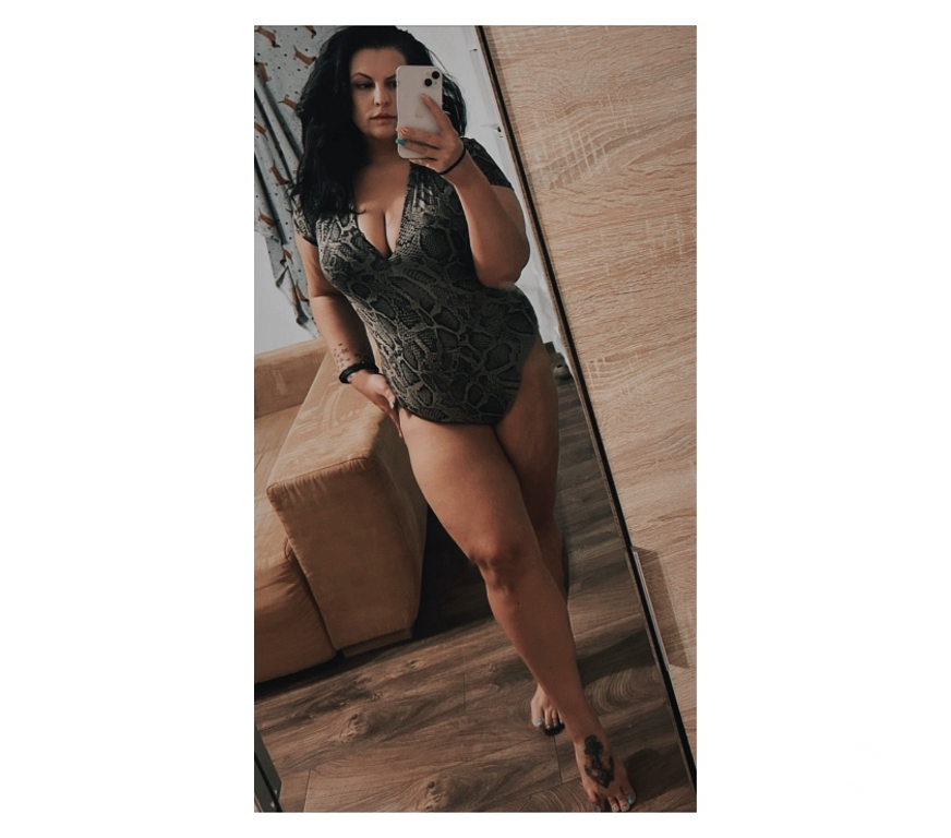 Escorts Cardiff Grangetown - Cardiff - Photos for Busty Vicky for Fun in CF11 💥 BLOW&GO OWO+CIM £40 💥