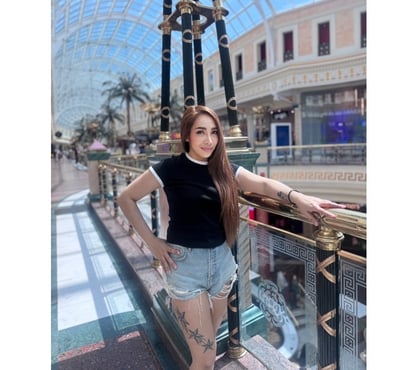 Escorts and Massages Leigh-on-Sea Southend-on-Sea - Photos for Lilly Sweet Thai lady