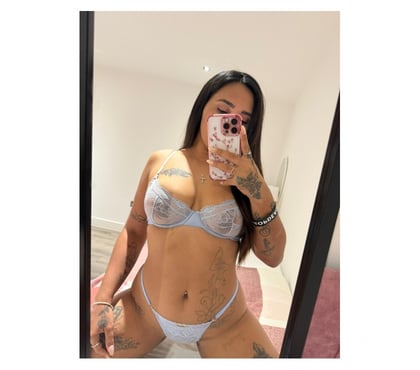 Escort Anerley South East London - Photos for ✨Warm, Charismatic, and Here to Make Your Day Special!💖
