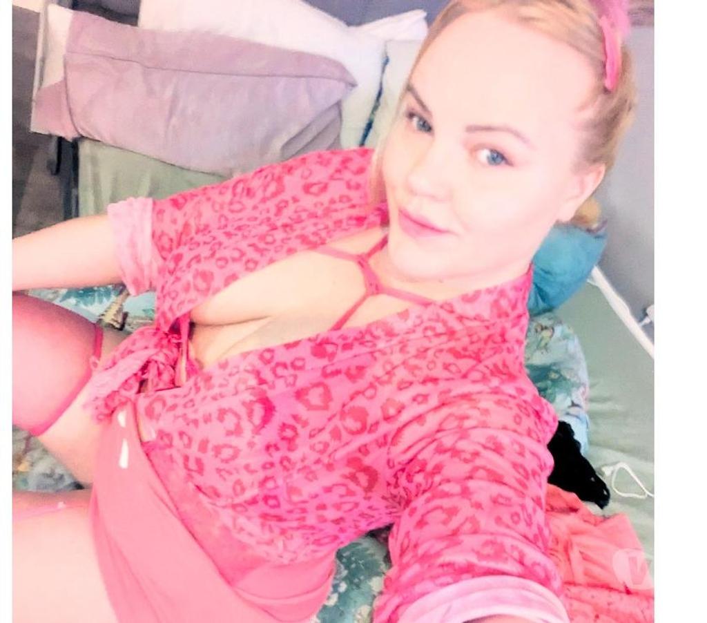 Escorts West Yorkshire Leeds - Photos for ArabellaPink 🩷Half IRISH natural beauty 💕No rush🩷