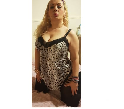  Escorts Leeds Leeds - Photos for Vanessa milf ready for you