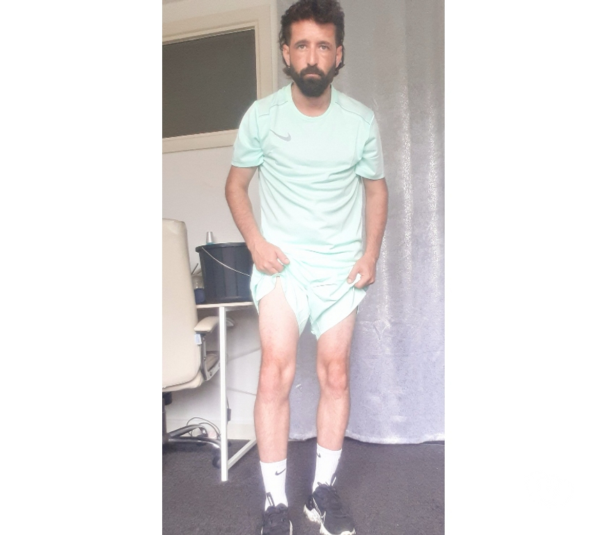 Gay massage South Yorkshire Barnsley - Photos for GAY BRITISH ITALIAN MALE XL