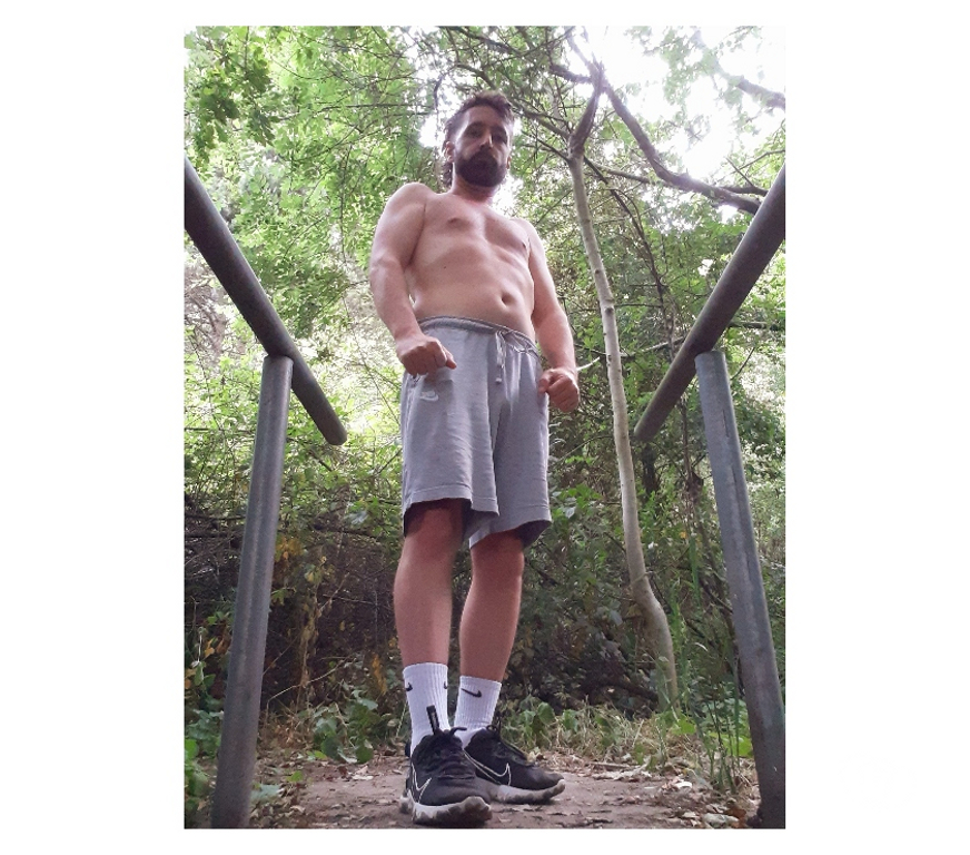 Gay massage South Yorkshire Barnsley - Photos for GAY BRITISH ITALIAN MALE XL