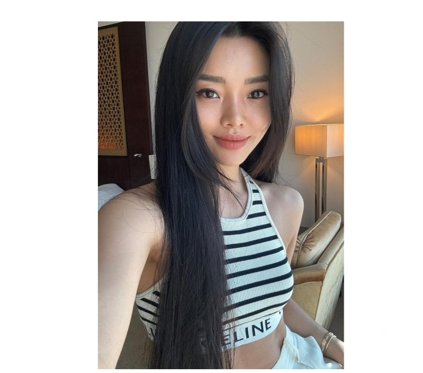 Escorts South Yorkshire Sheffield - Photos for Asian girl Sweet escort 07464404004