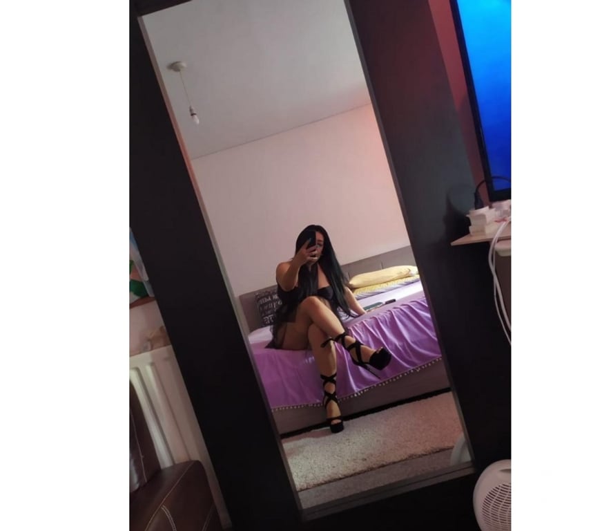 Escorts South West London Nine Elms - South West London - Photos for Layla genuine ❤️ Brazilian 🇧🇷