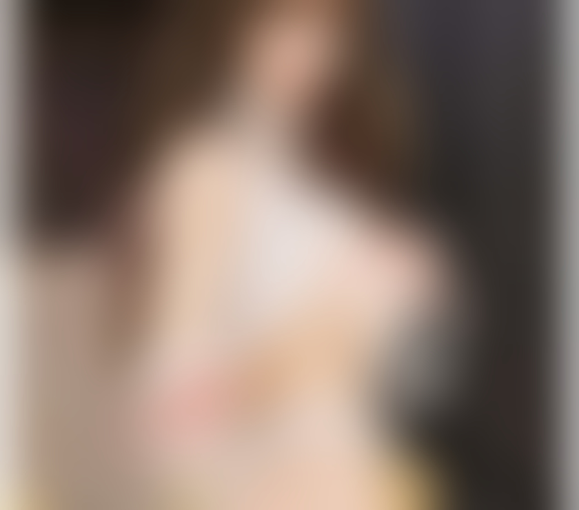 Escorts Central London Soho - Central London - Photos for The new girl offers massage or companionship services.