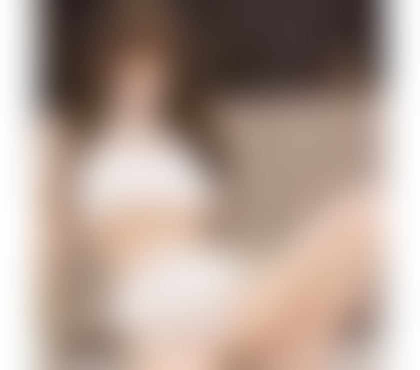 Escorts Central London Soho - Central London - Photos for The new girl offers massage or companionship services.