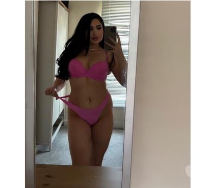 Escorts and Massages Northampton West Northamptonshire - Photos for Viviane back in town ! Call me 🥵