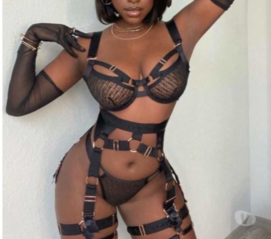 Escorts North West London Euston Station - North West London - Photos for Sexy Party Ebony Duo Best Sloppy OWO and Strapon