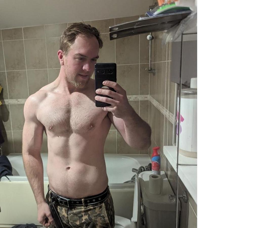 Escorts Gloucestershire Gloucester - Photos for Man of the hour!
