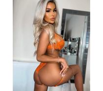 Sweet and sexy x party girl x kiss