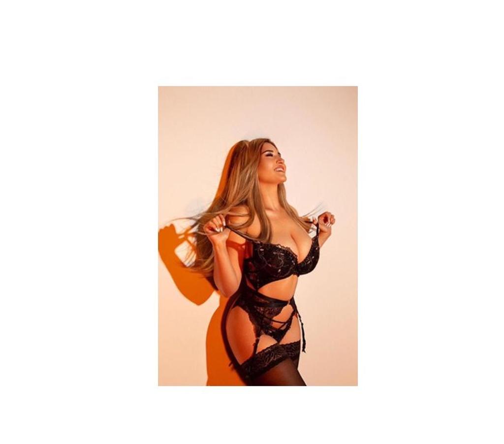 Escorts Kent Canterbury - Photos for 🔥🔥come party with me 🍑🍑