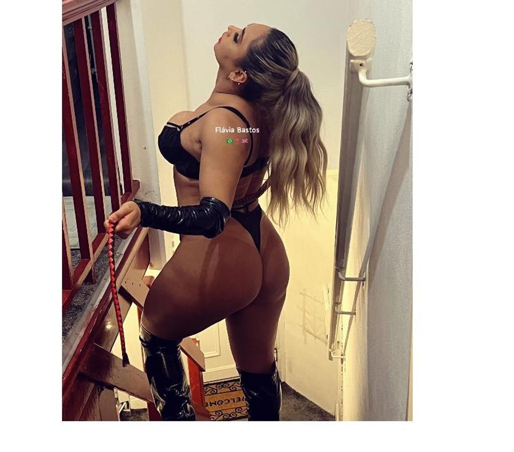 Escorts Warwickshire Warwick - Photos for Brazilian Girl GFE & Domme – Flávia Bastos Leamington Spa