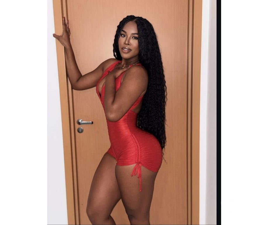 Escorts West Midlands Birmingham - Photos for 💄Brazilian Beauty with Irresistible Curves 🇧🇷