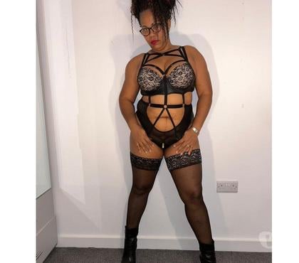 Escorts Bolton City Centre Bolton - Photos for HOT CHOCOLATE MILF IN TOWN 👅🎉🥳😈🔥 07729670005