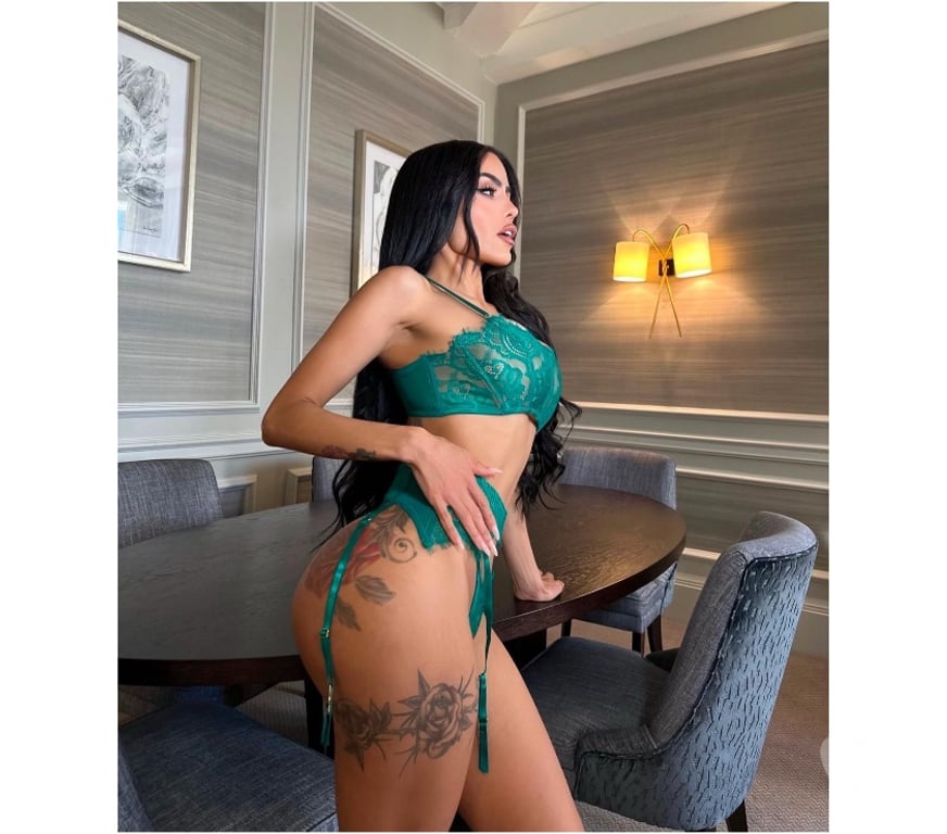 Escorts South East London Bermondsey - South East London - Photos for 🔞🔥HORNY PARTY GIRL 🔥🔞BRAZILIAN