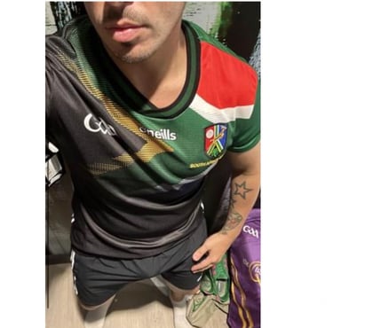  Gay massage Manchester City Centre Manchester - Photos for 2 vers twunks Available now in your city