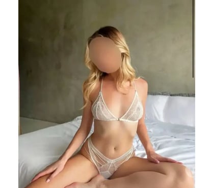 Escorts Northampton West Northamptonshire - Photos for 😘Aida😘new in your city 😘 🥳