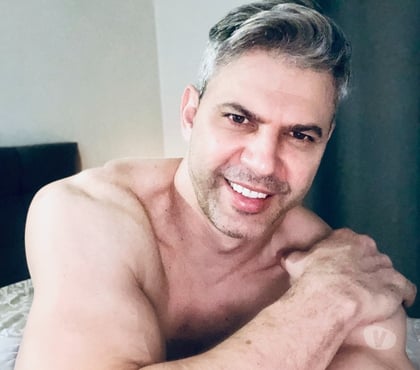 Gay Escorts Canary Wharf East London - Photos for Top Masseur and Boyfriend Experience